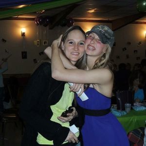 Meet your Posher, Danielle